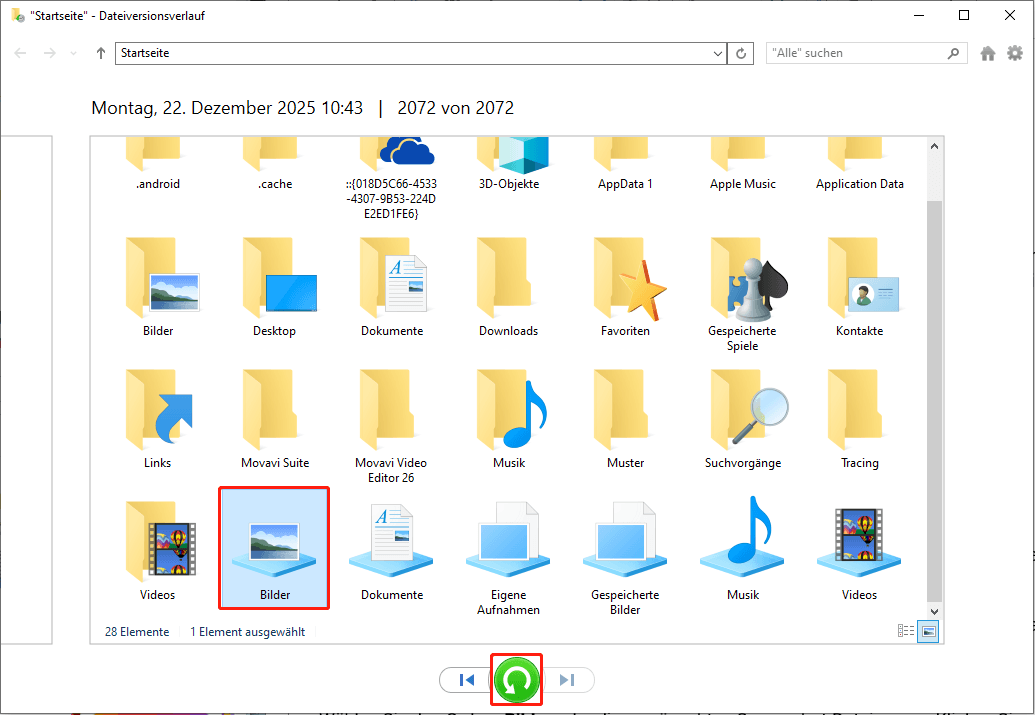 Dateiversionsverlauf-Fenster mit Anzeige aller Sicherungsordner sowie ausgewähltem Ordner Bilder und markiertem Symbol Wiederherstellen.