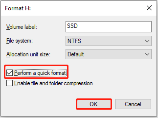 The disk formatting window with the Perform a quick format option selected.