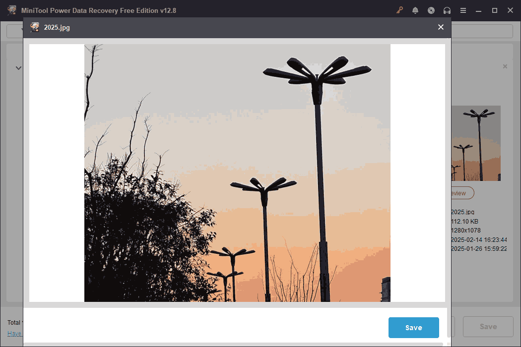 A preview image showing streetlights and trees at dusk embedded in the MiniTool Power Data Recovery interface.